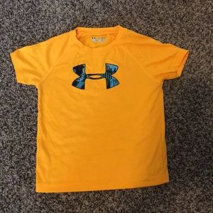 New under armor shirt